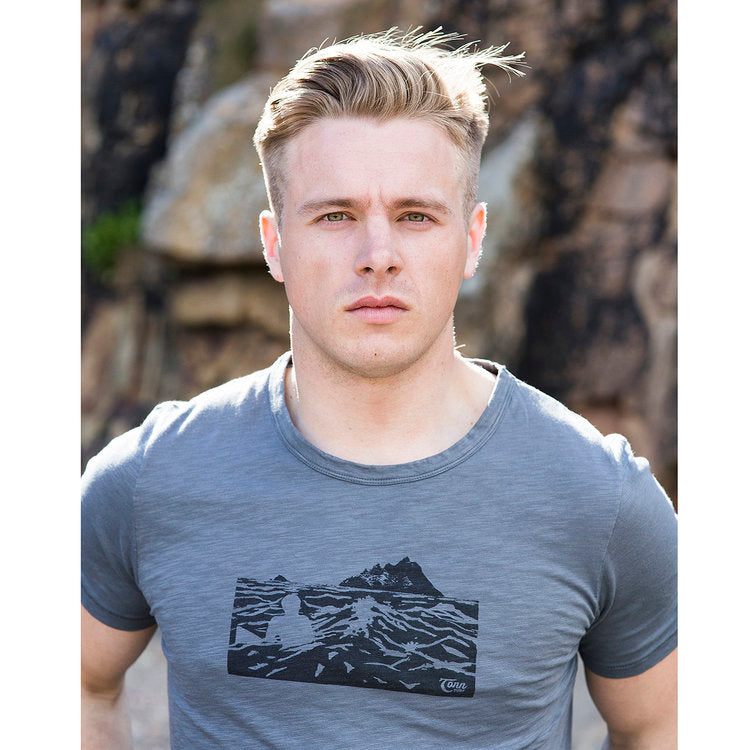 Skelligs Tee Grey